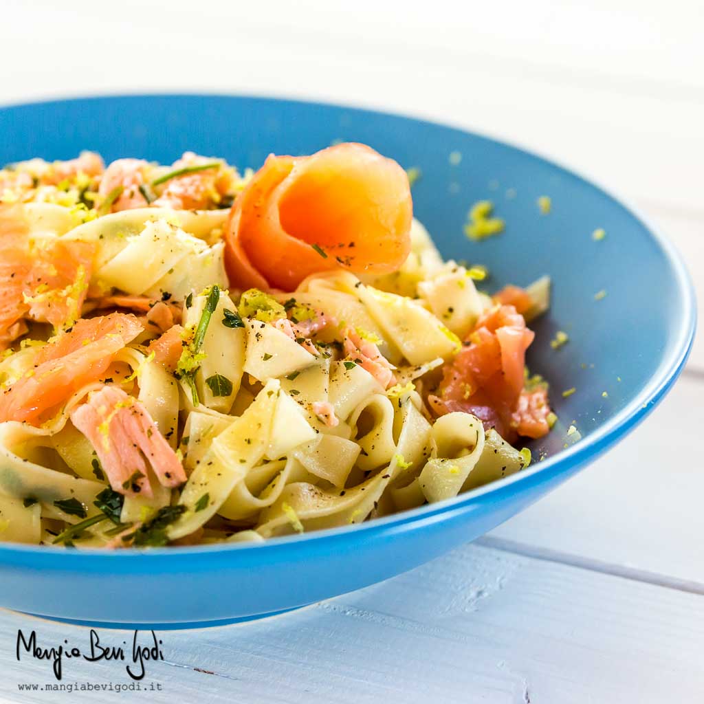 Pasta al salmone affumicato e limone