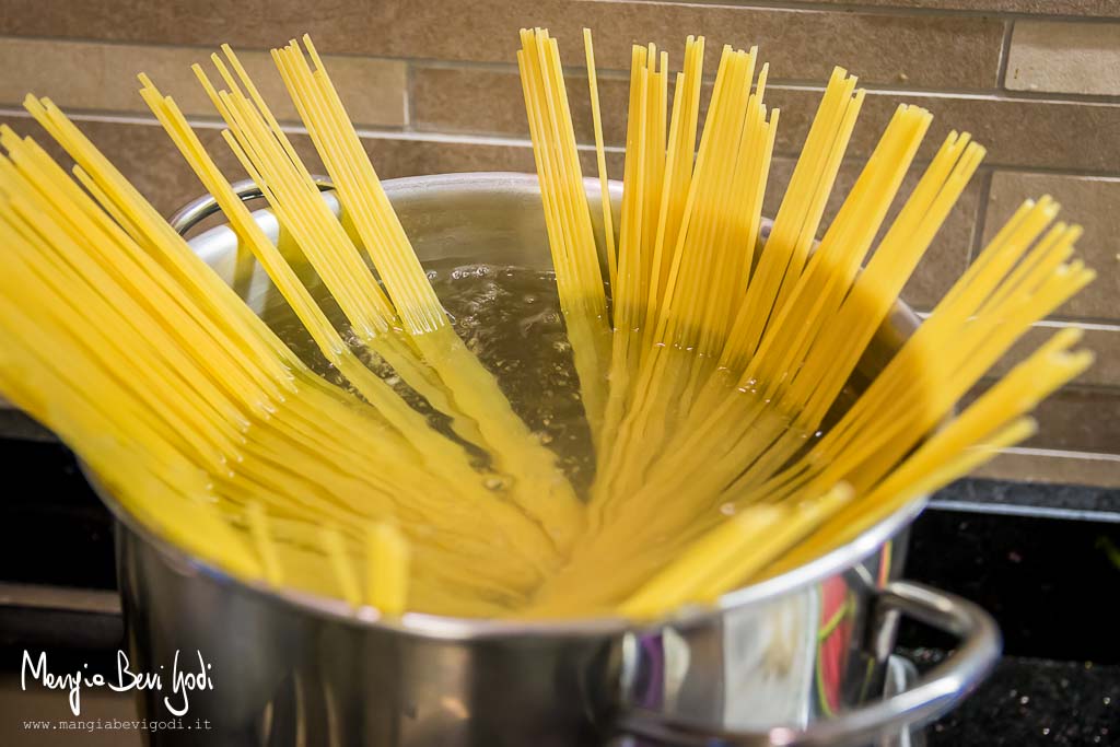 Spaghetti con le vongole: cottura pasta