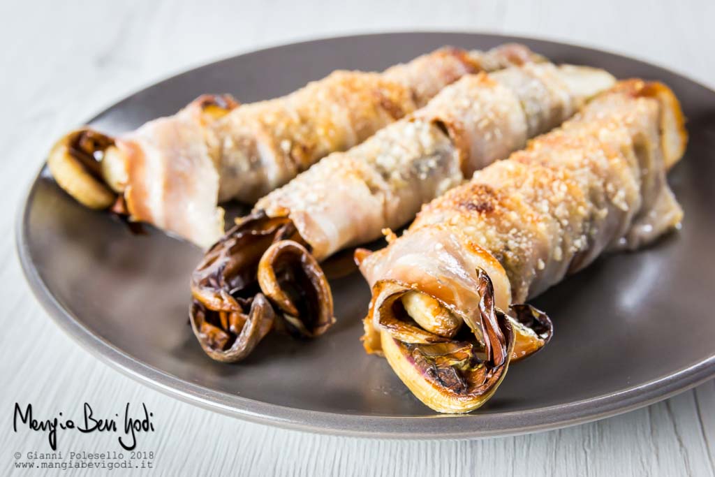 Involtini di radicchio e pancetta gratinati