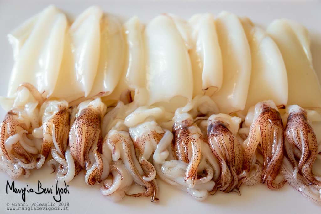 Calamari Alla Griglia Come Renderli Teneri E Non Gommosi Mangia Bevi Godi Blog Di Cucina E Ricette