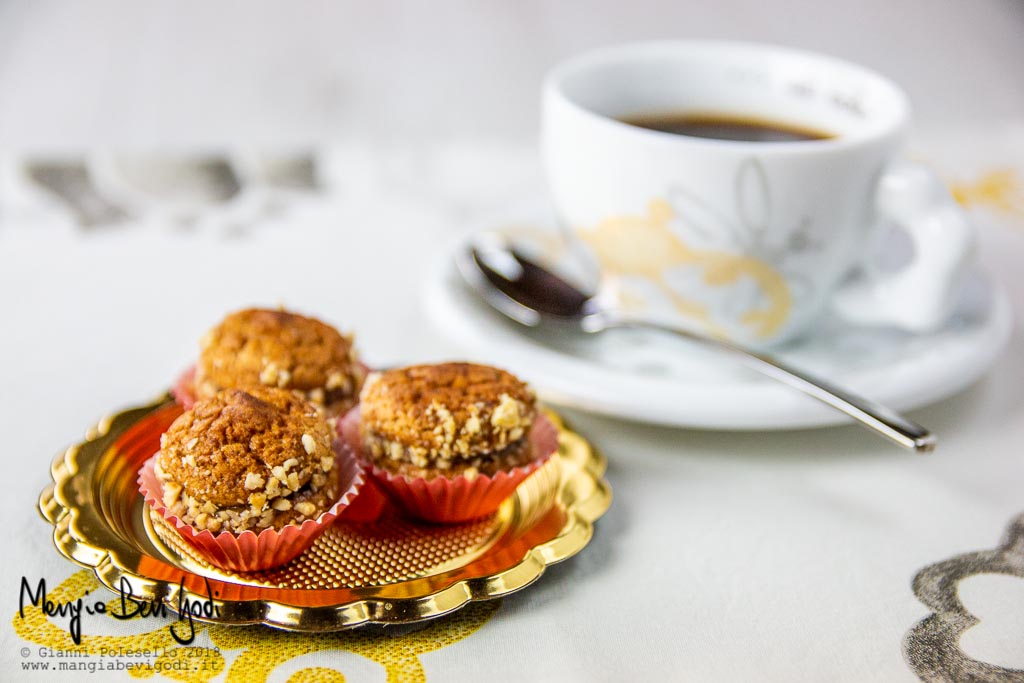 Amaretti ripieni di nutella e mascarpone