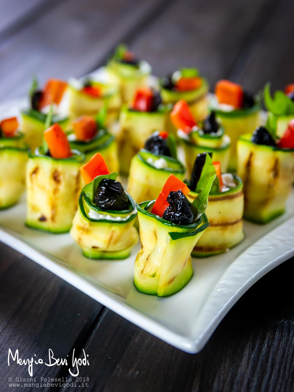 Rotolini di zucchine e philadelphia