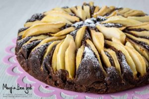 Torta cioccolato e pere