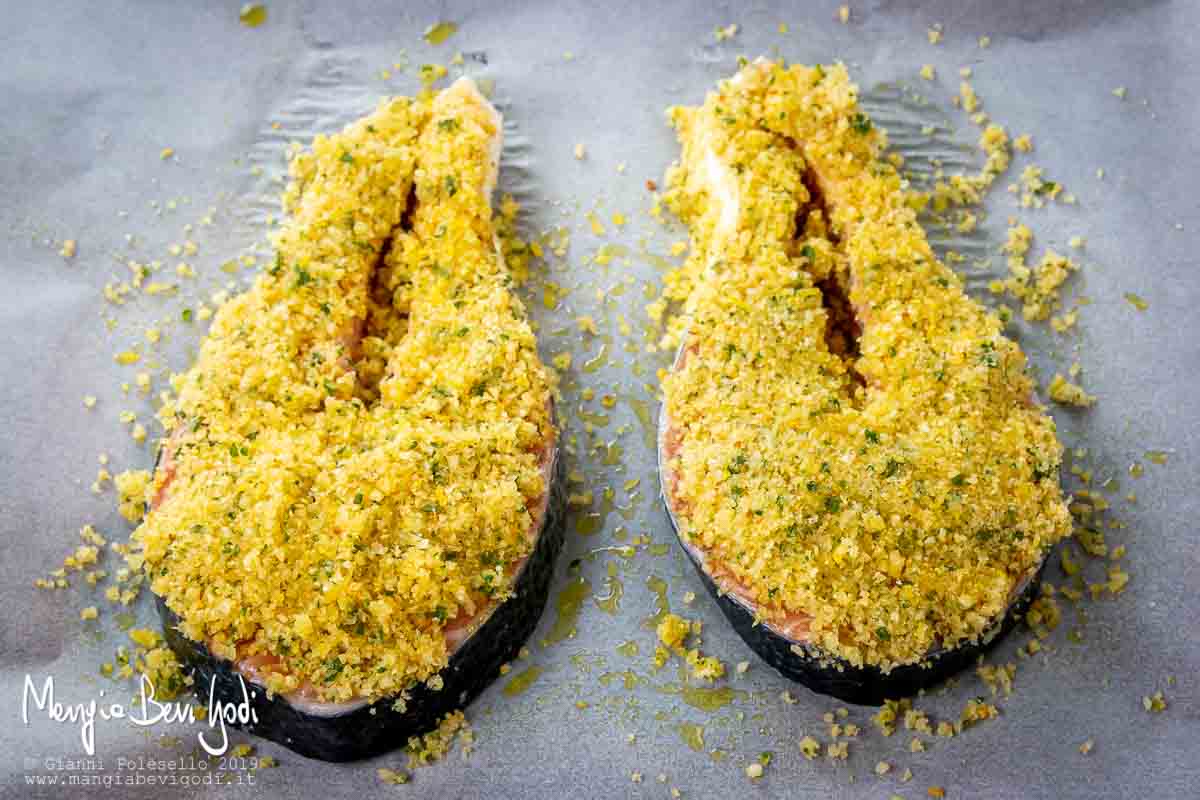 Preparazione salmone al forno