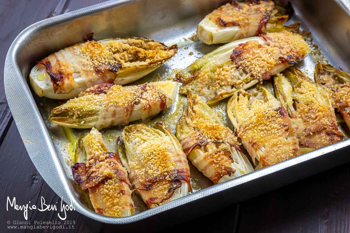 Indivia belga gratinata al forno con pancetta