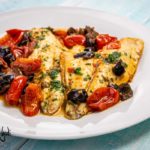 Filetti di orata in padella alla mediterranea