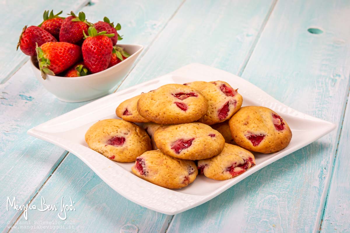 Biscotti alle fragole