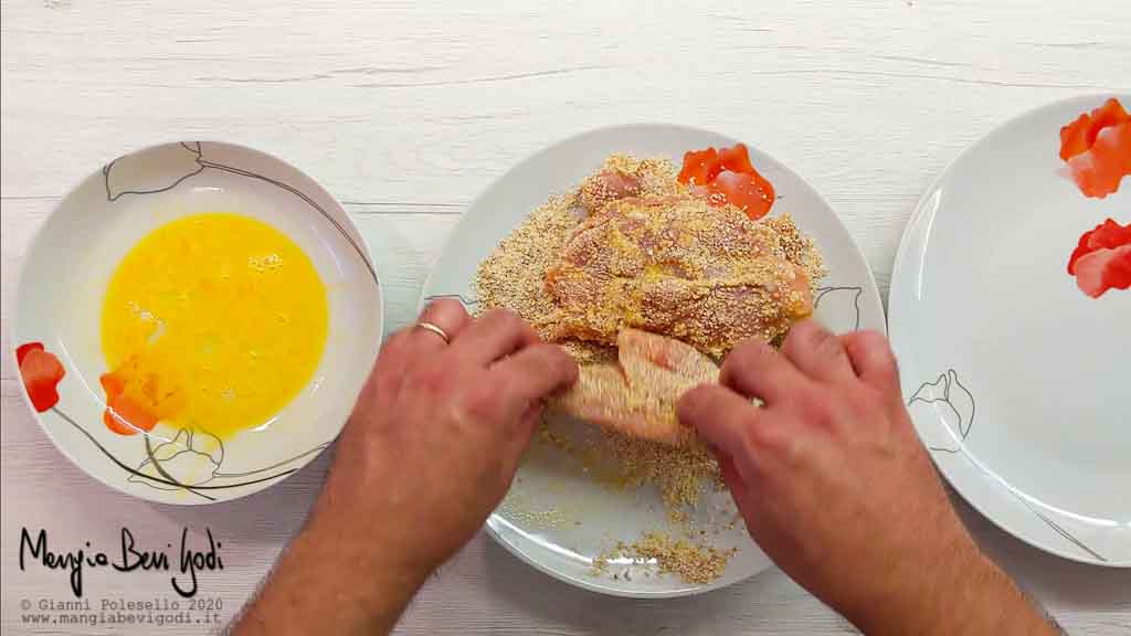 Preparazione bistecche di fesa di tacchino al forno