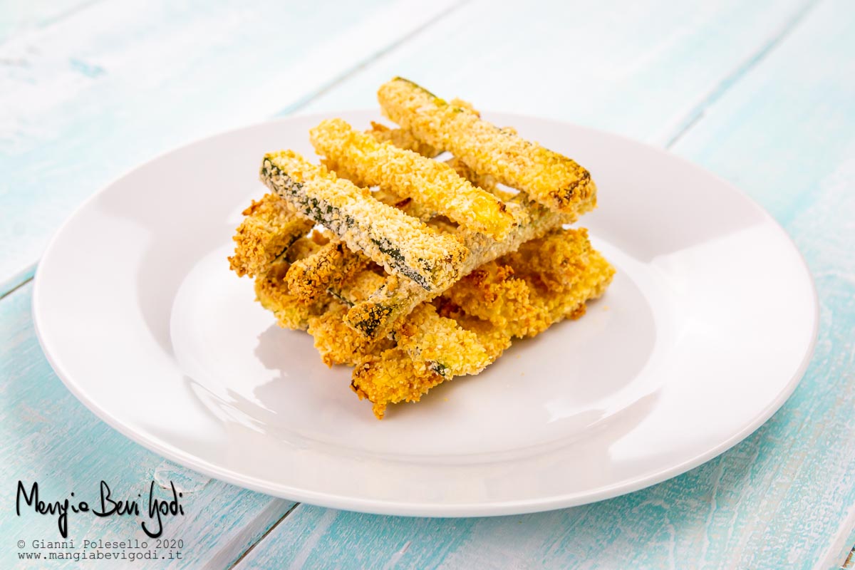 Stick di zucchine croccanti al forno