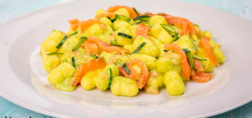 gnocchi al salmone e zucchine