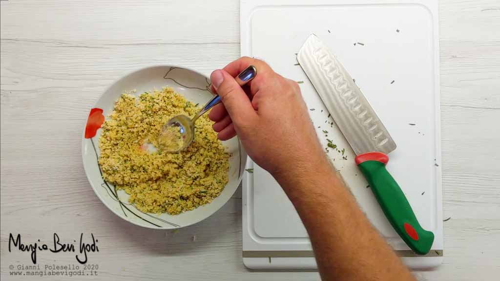 Preparazione panatura per merluzzo gratinato al forno