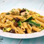 Pasta con sgombro e zucchine