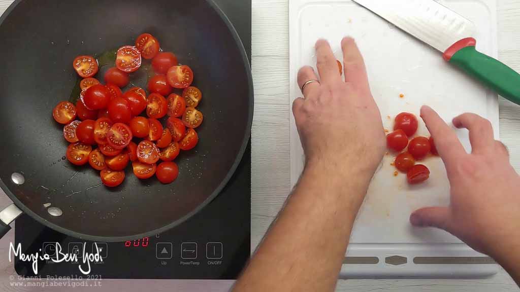 cottura sugo di pomodorini