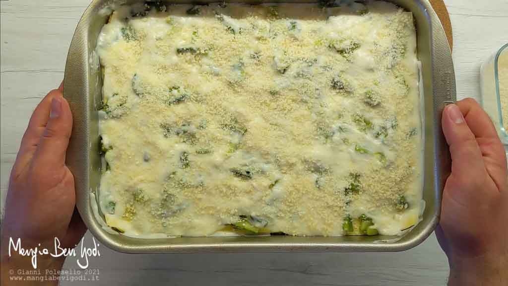 Cottura lasagne con asparagi