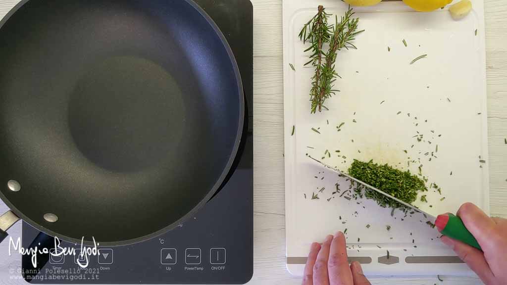 preparazione-pasta-limone-rosmarino