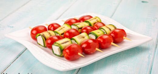 spiedini-estivi-freddi-con-feta-zucchine-pomodorini