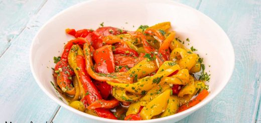 Peperoni cotti nella slow cooker