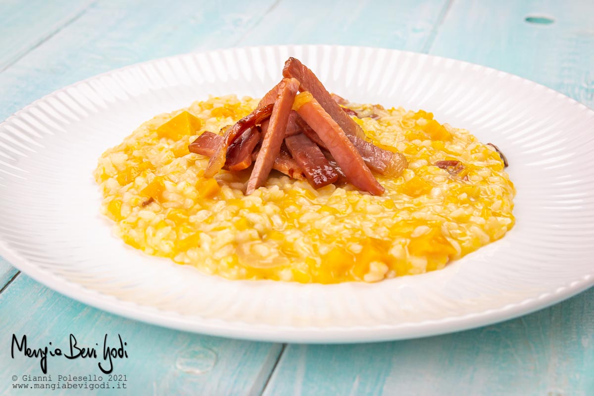 Risotto alla zucca, speck e taleggio