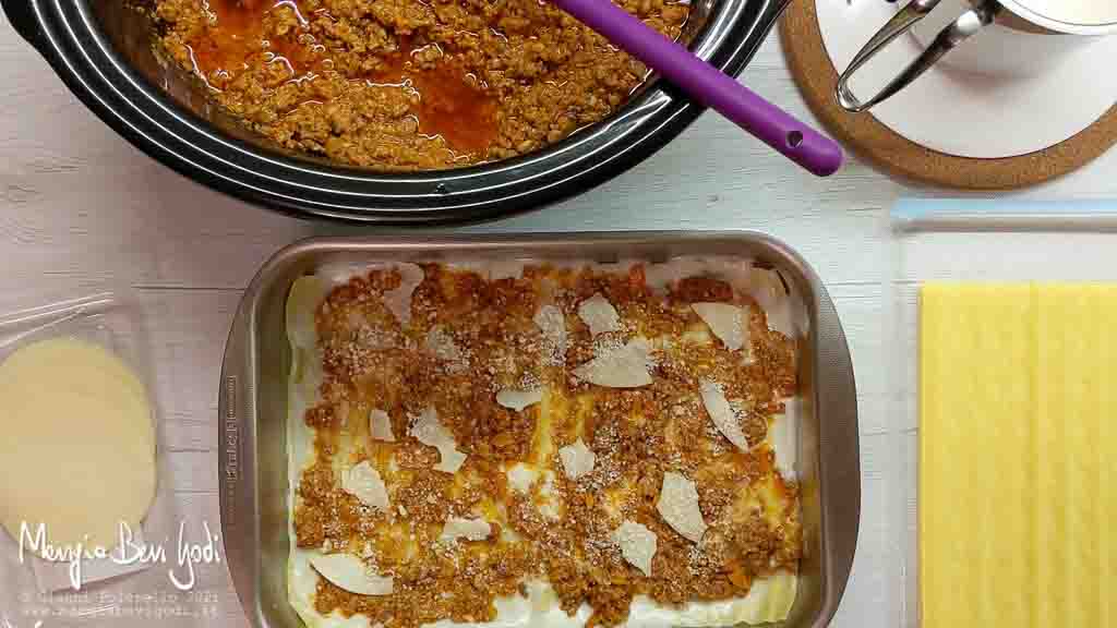 preparazione lasagne al ragù