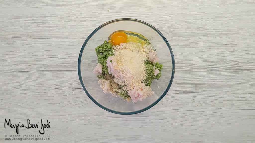 preparazione impasto polpette di pesce