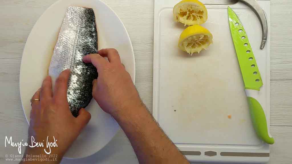 marinare il salmone nel limone