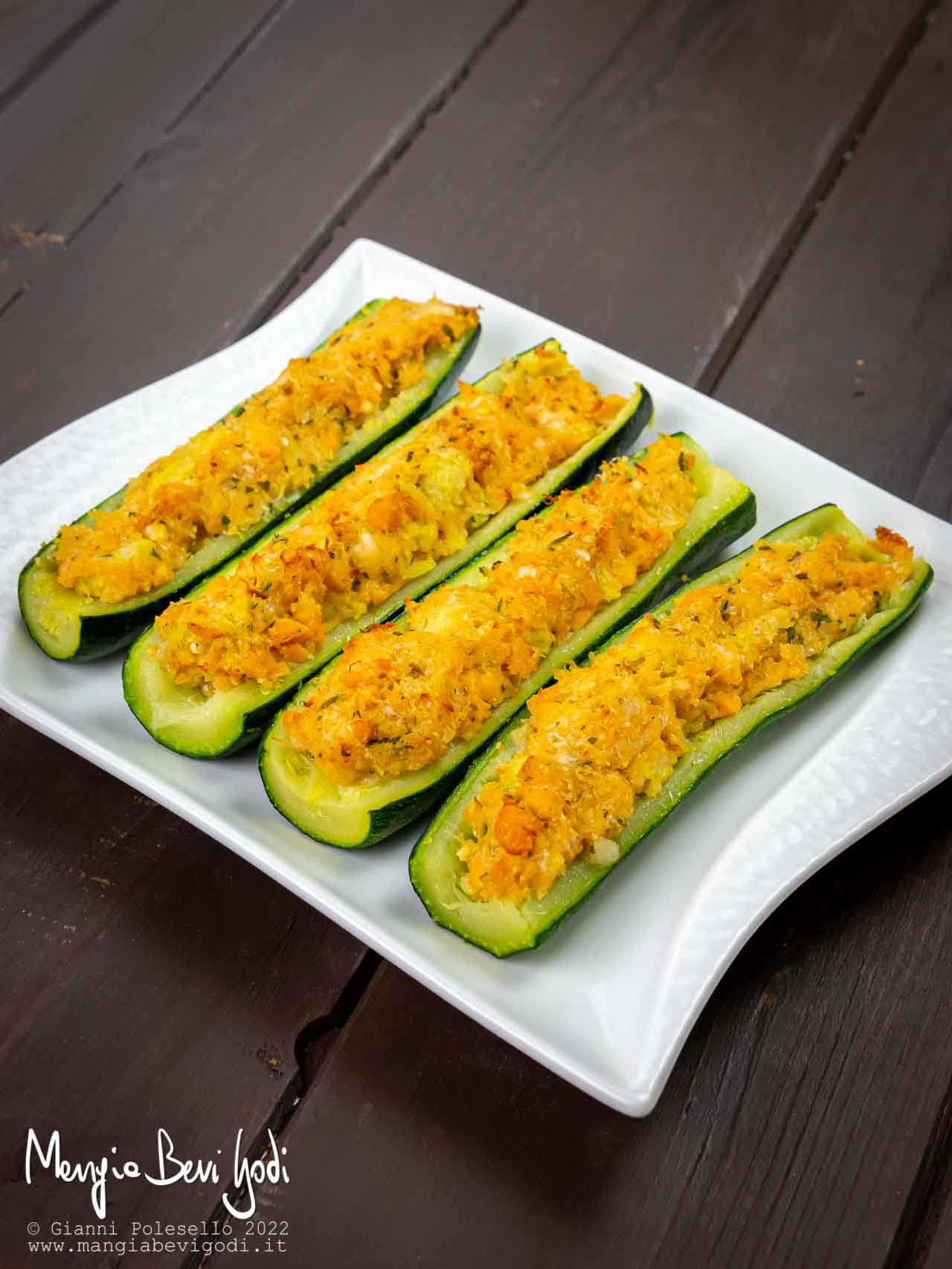 zucchine ripiene di salmone