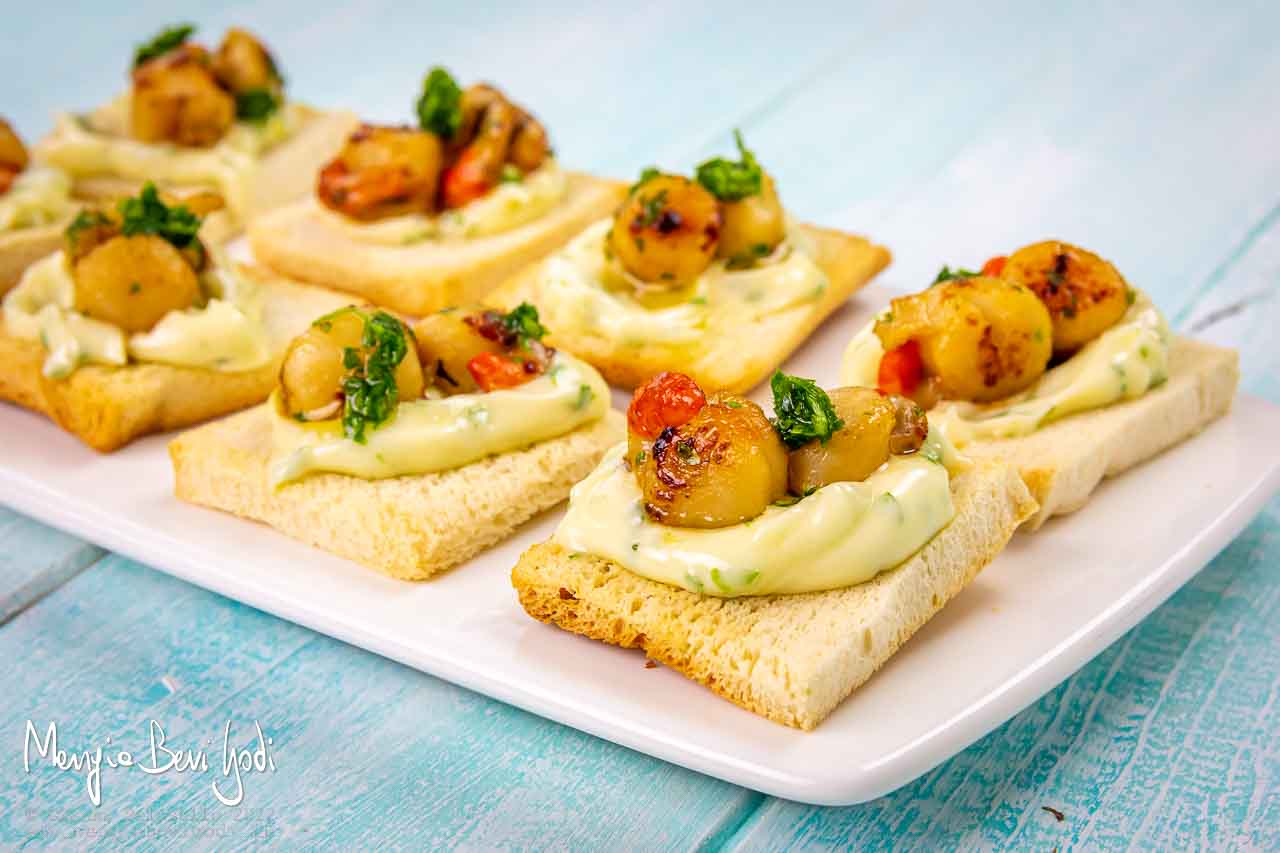 crostini con canestrelli