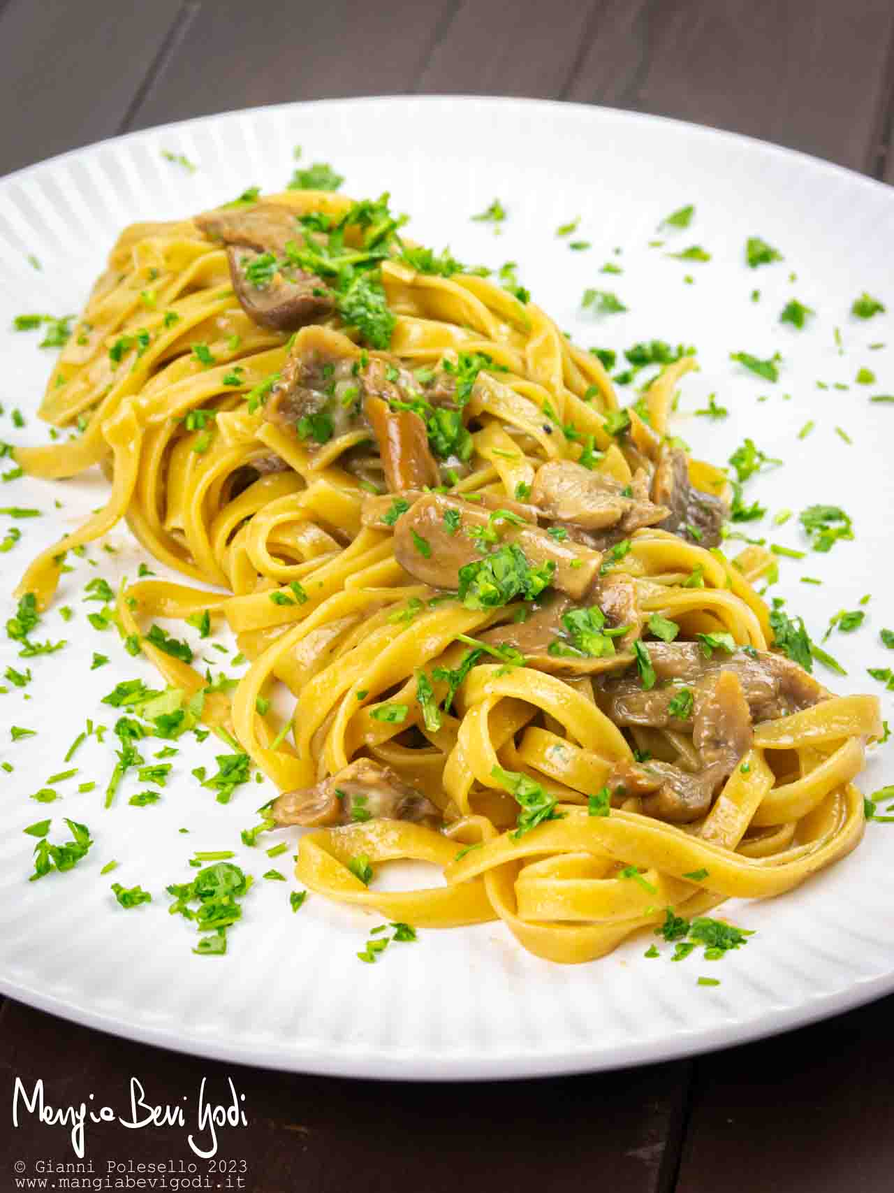 pasta con funghi secchi