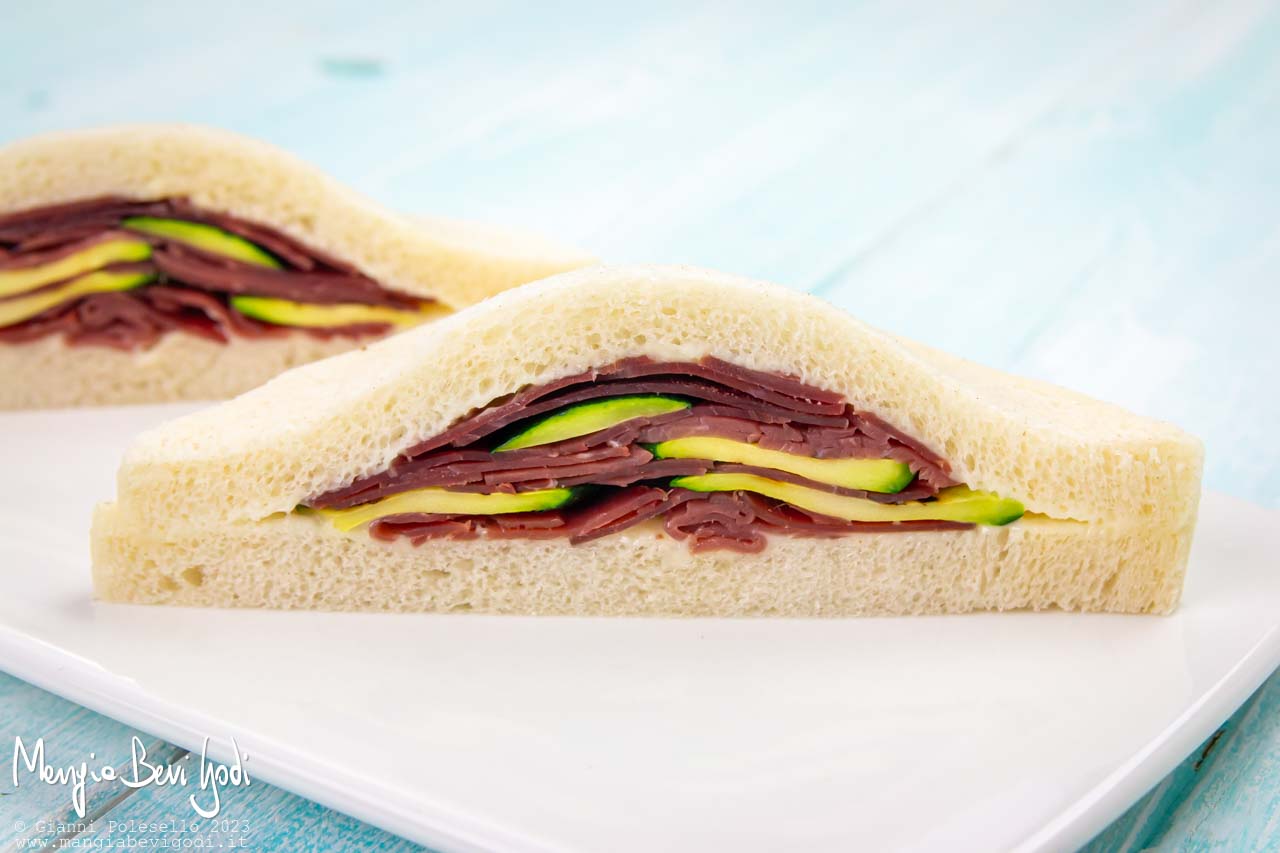 tramezzini con bresaola e zucchine