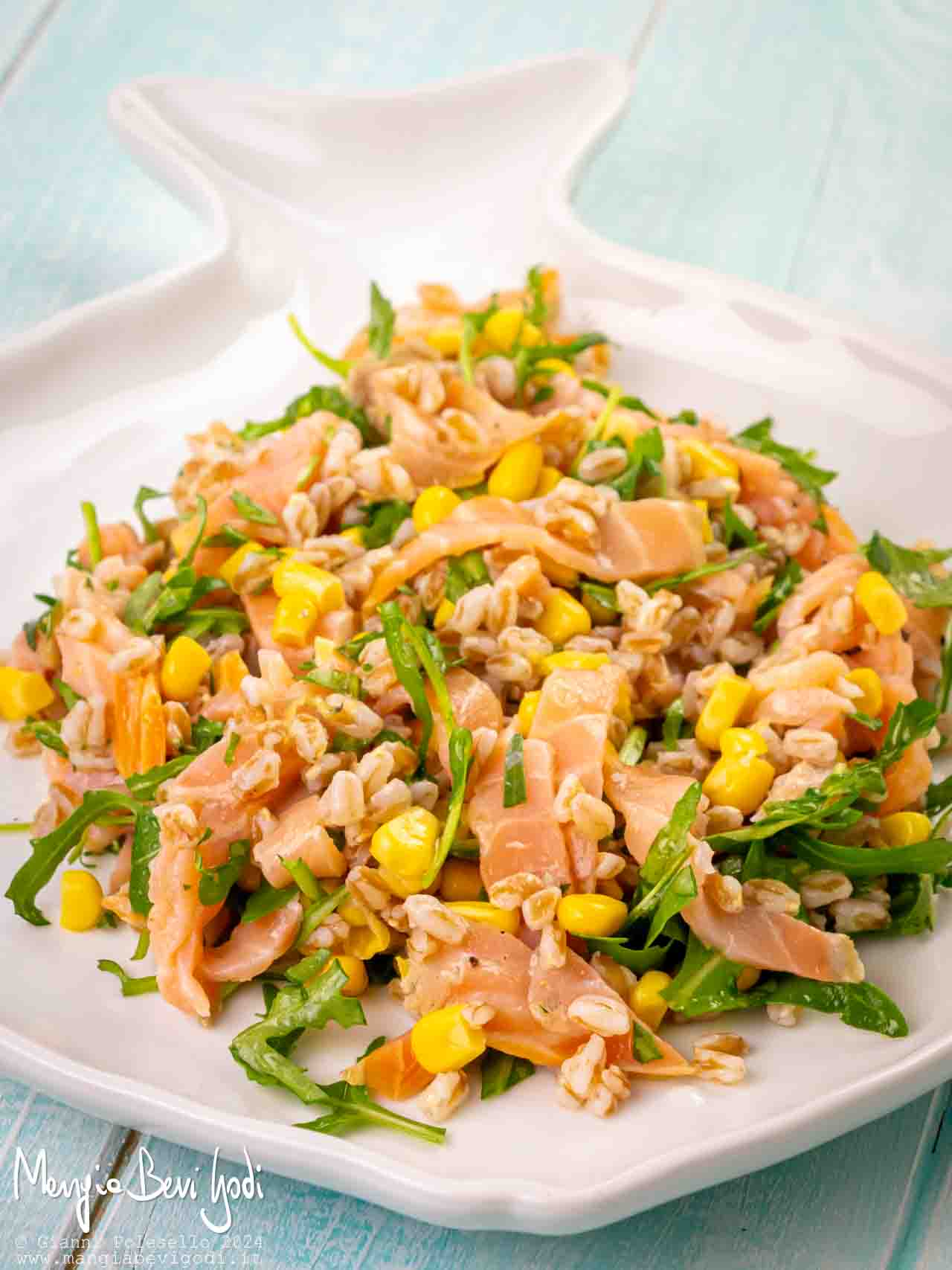 insalata di farro e salmone