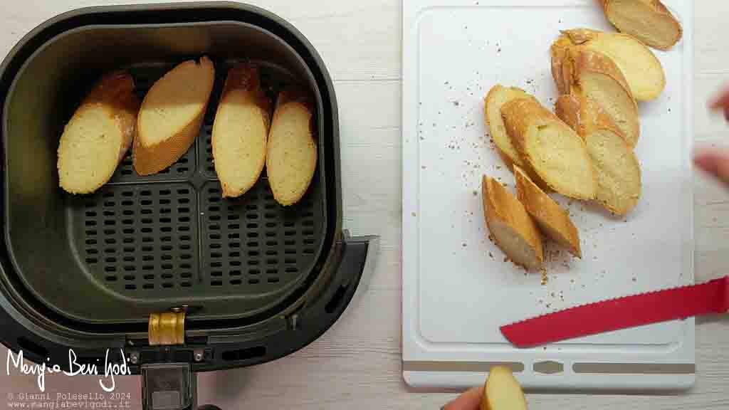 tostare i crostini