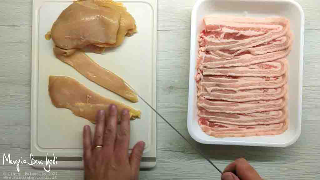tagliare il pollo