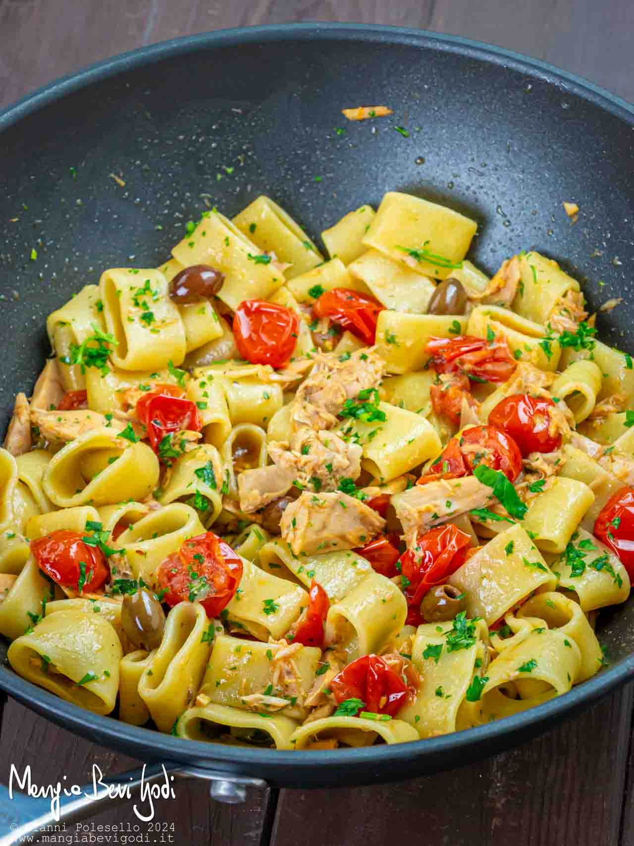 calamarata con tonno