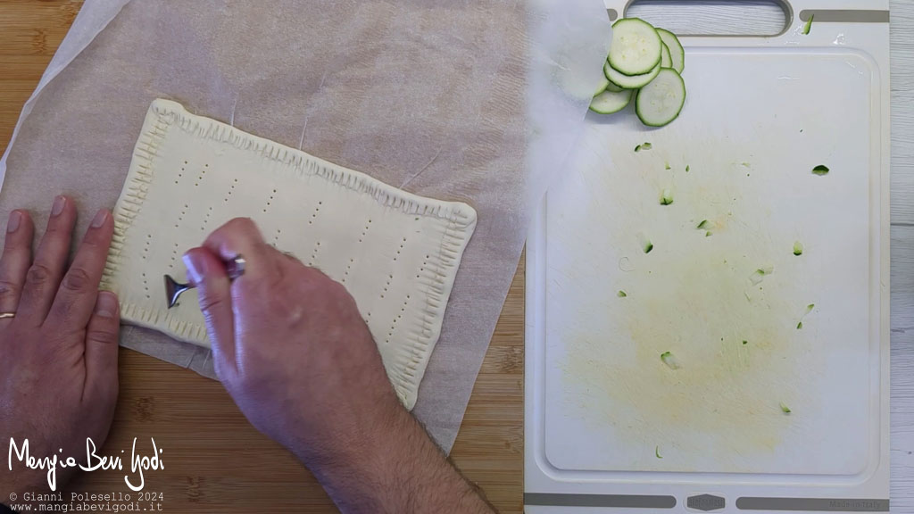 preparazione torta salata con tonno e zucchine