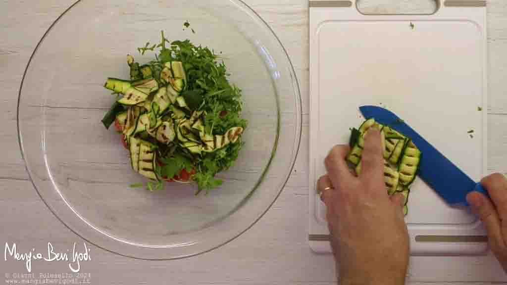 tagliare le zucchine grigliate