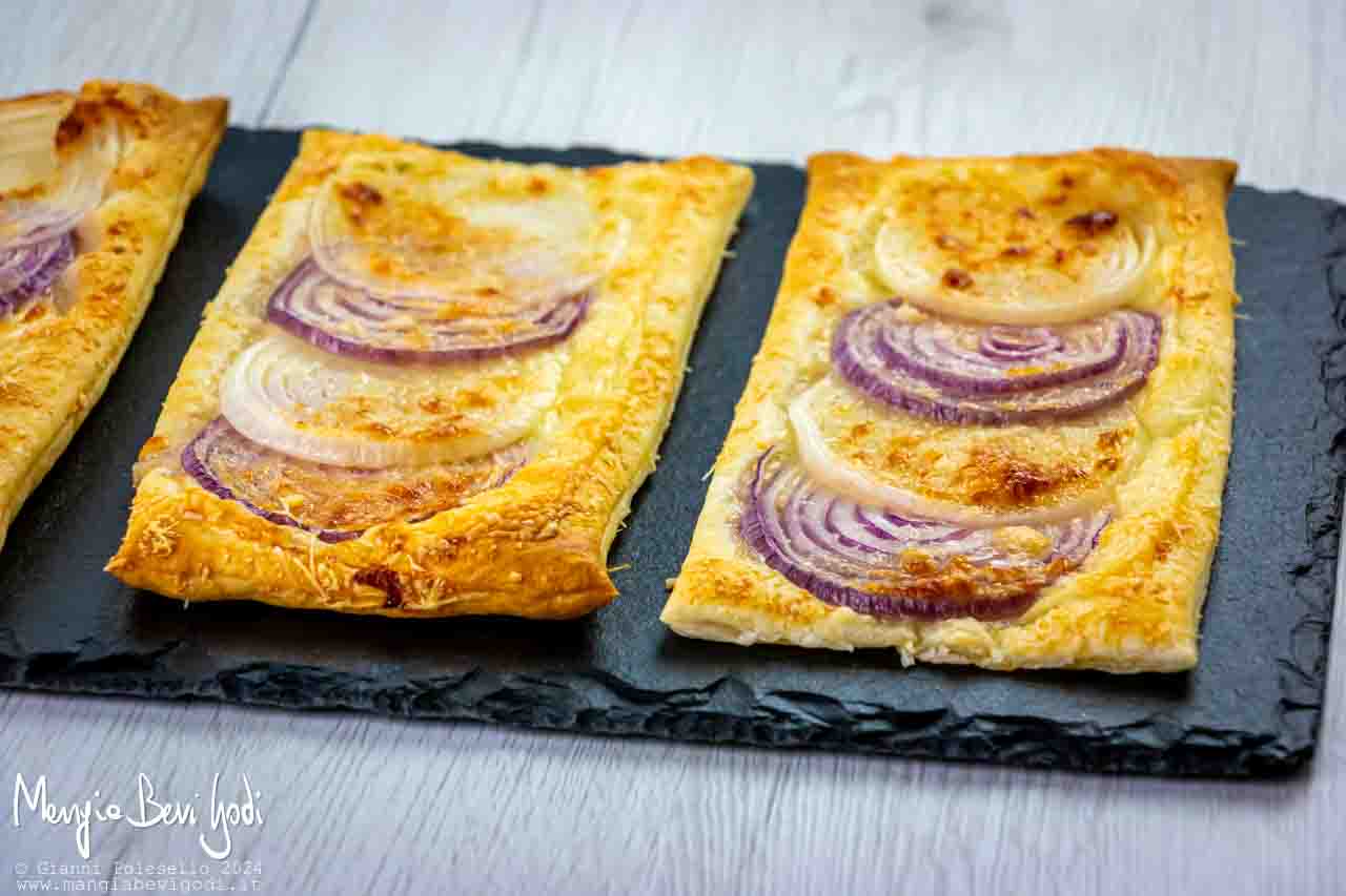 tavolette di sfoglia alle due cipolle