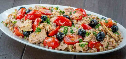 insalata di farro con tonno