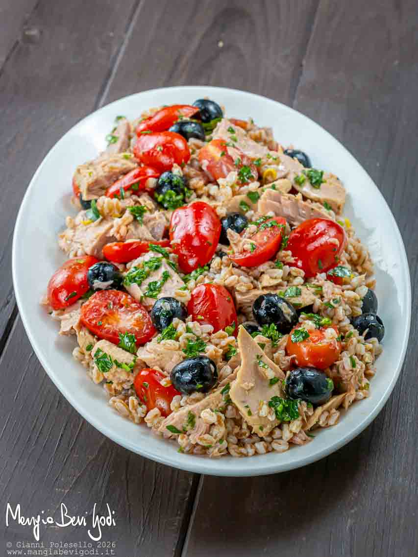 insalata di farro con tonno