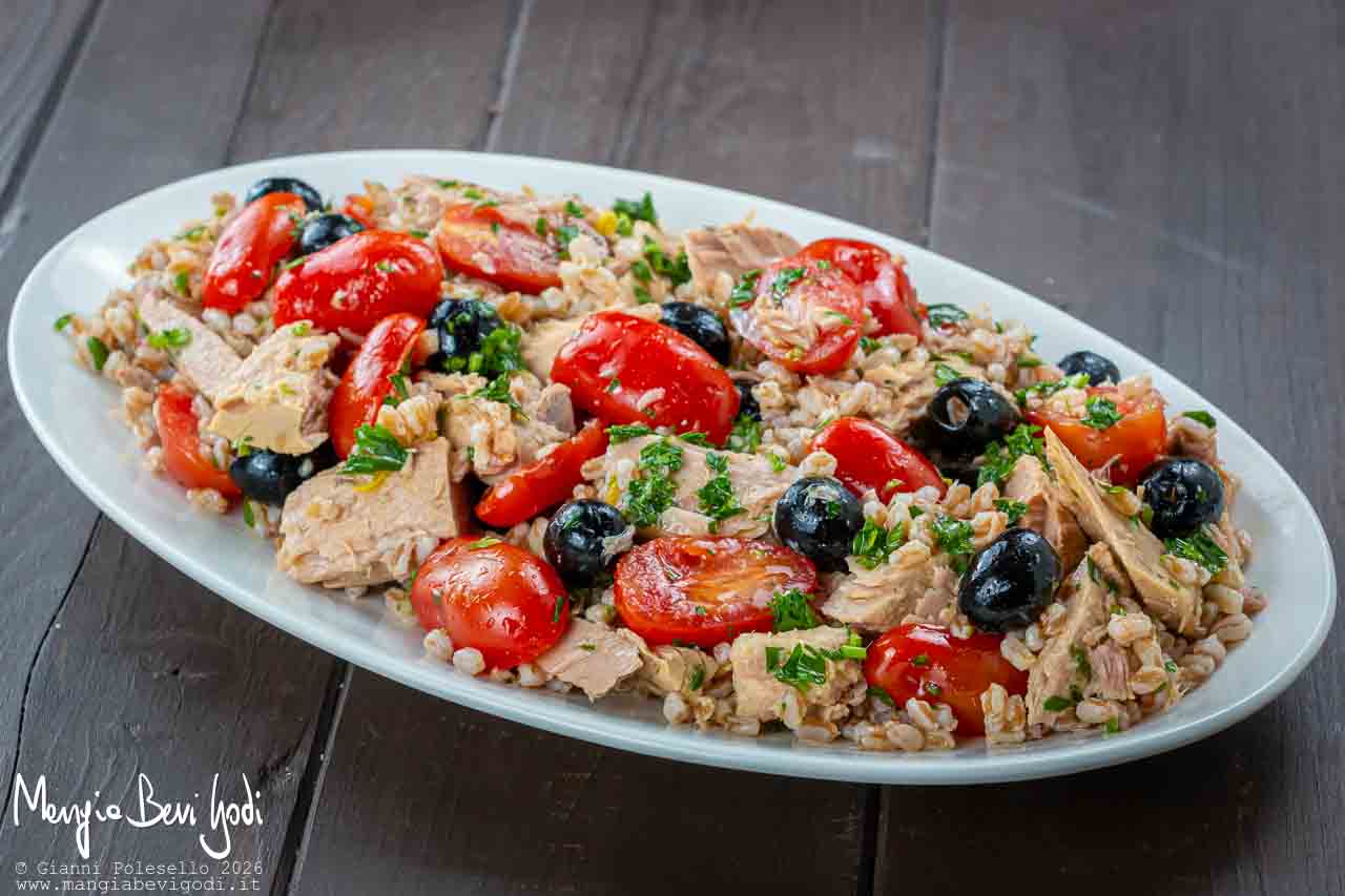 insalata di farro con tonno