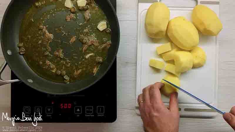tagliare le patate