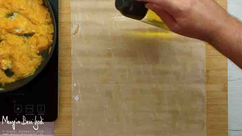 ungere la pasta fillo